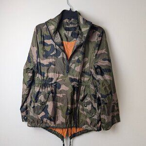 EUC - Blank NYC Camo Nylon Pullover Hooded Windbreaker Tag size XS